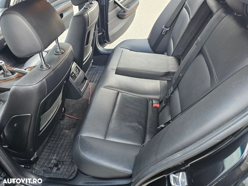 BMW Seria 3 320d - 9