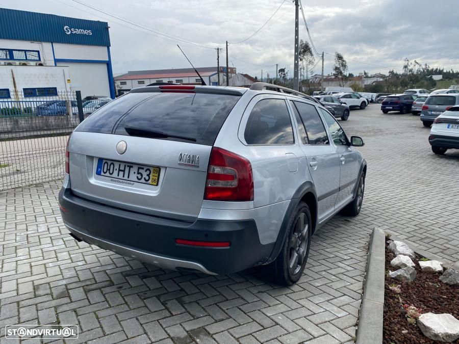 Skoda Octavia Break 2.0 TDI Scout 4x4 - 3