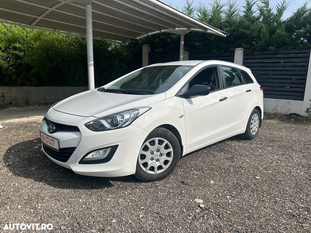 Hyundai i30 1.6 CRDI Classic - 1