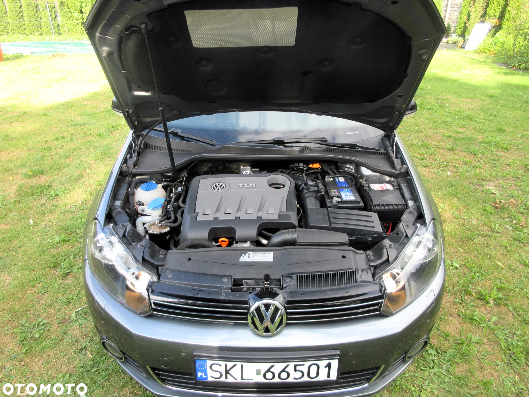 Volkswagen Golf 2.0 TDI DPF BlueMotion Technology DSG Style - 23