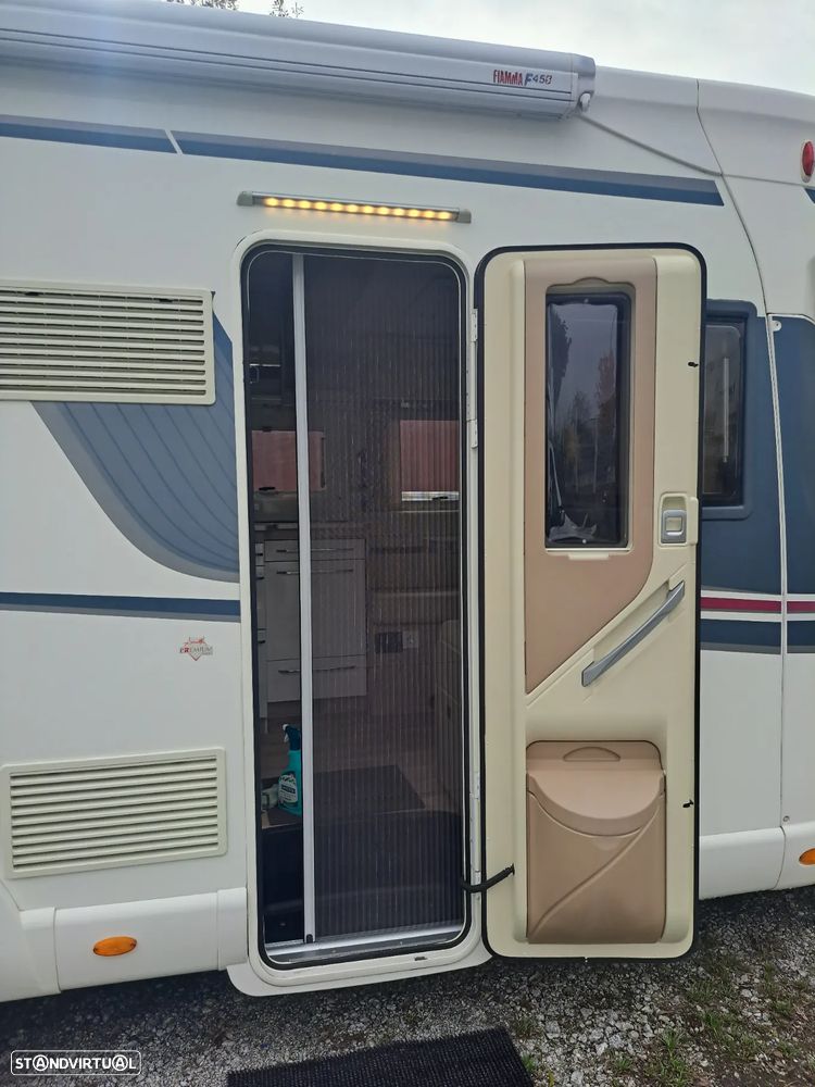 Rapido 696F Premium Edition - 55