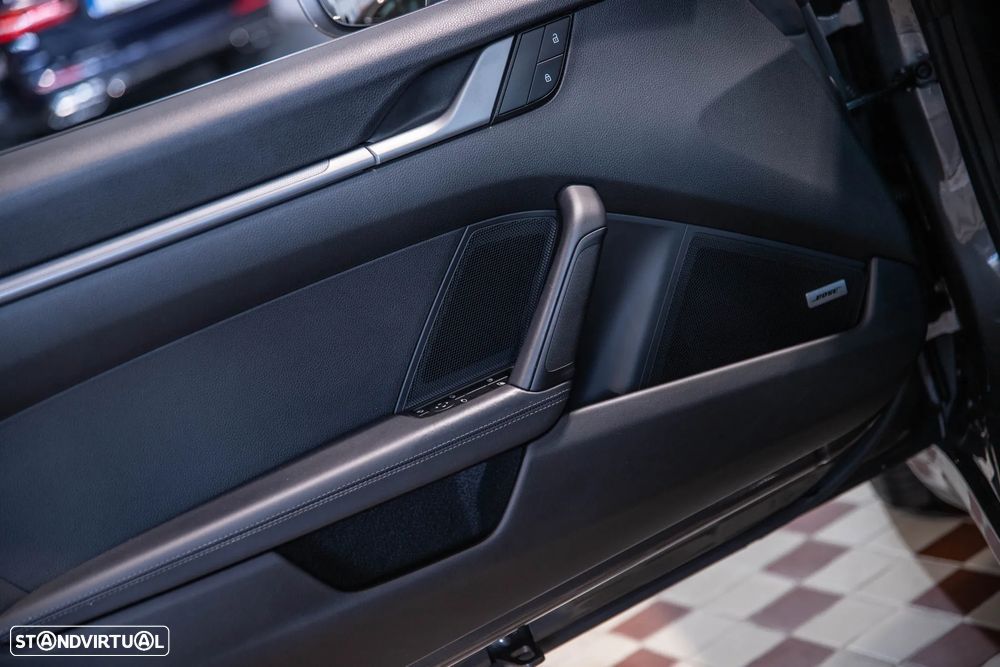 Porsche 911 (992) Targa 4 PDK - 30