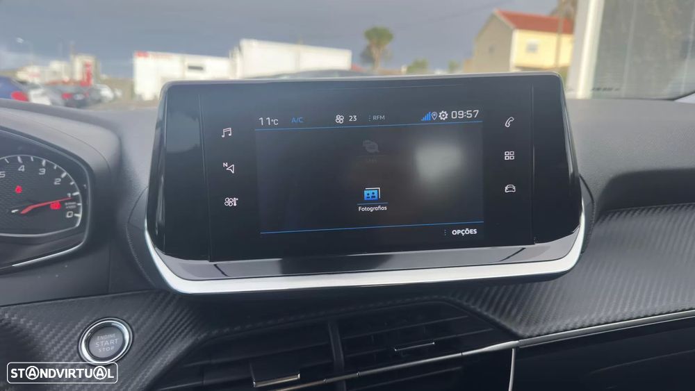 Peugeot 2008 1.5 BlueHDi Allure Pack - 18