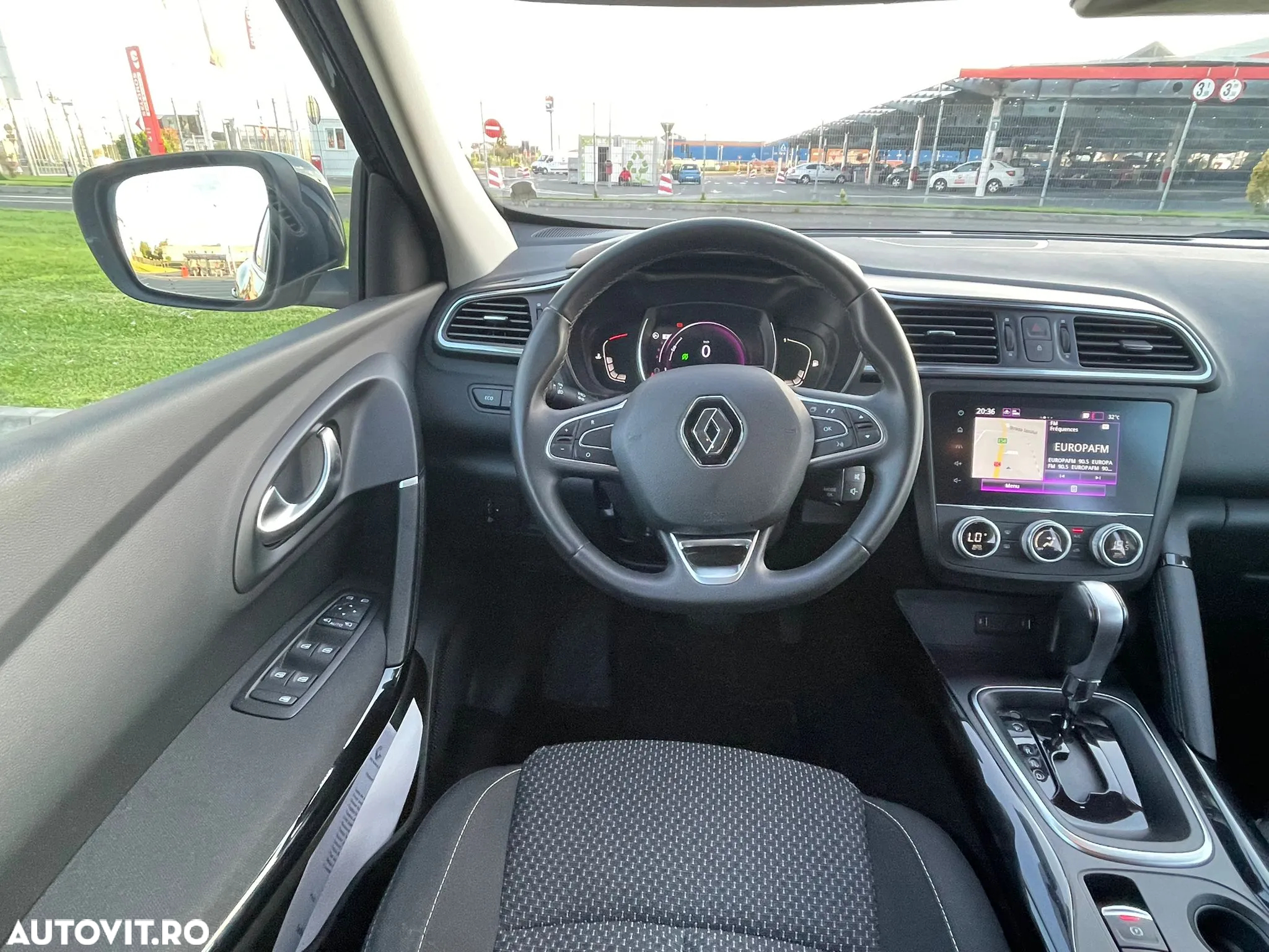 Renault Kadjar BLUE dCi 115 EDC ZEN - 14
