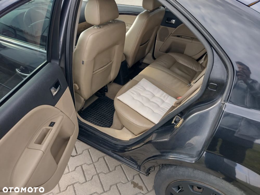 Ford Mondeo 2.0 TDCi Ghia X100 / X - 8