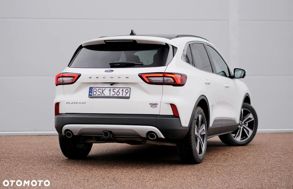 Ford Kuga - 10