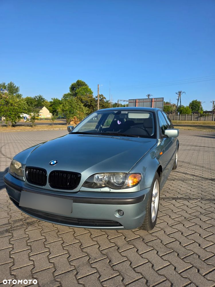 BMW Seria 3 318i - 2