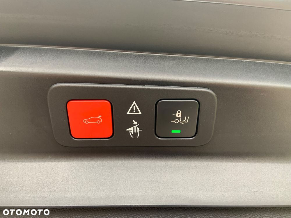 Peugeot 5008 1.5 BlueHDi GT S&S - 24