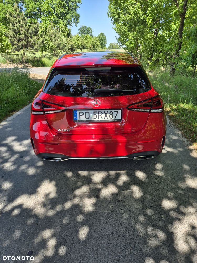 Mercedes-Benz Klasa A 180 AMG Line 7G-DCT - 17