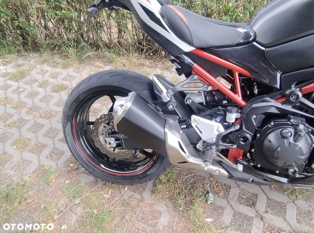 Kawasaki Z 900 - 11