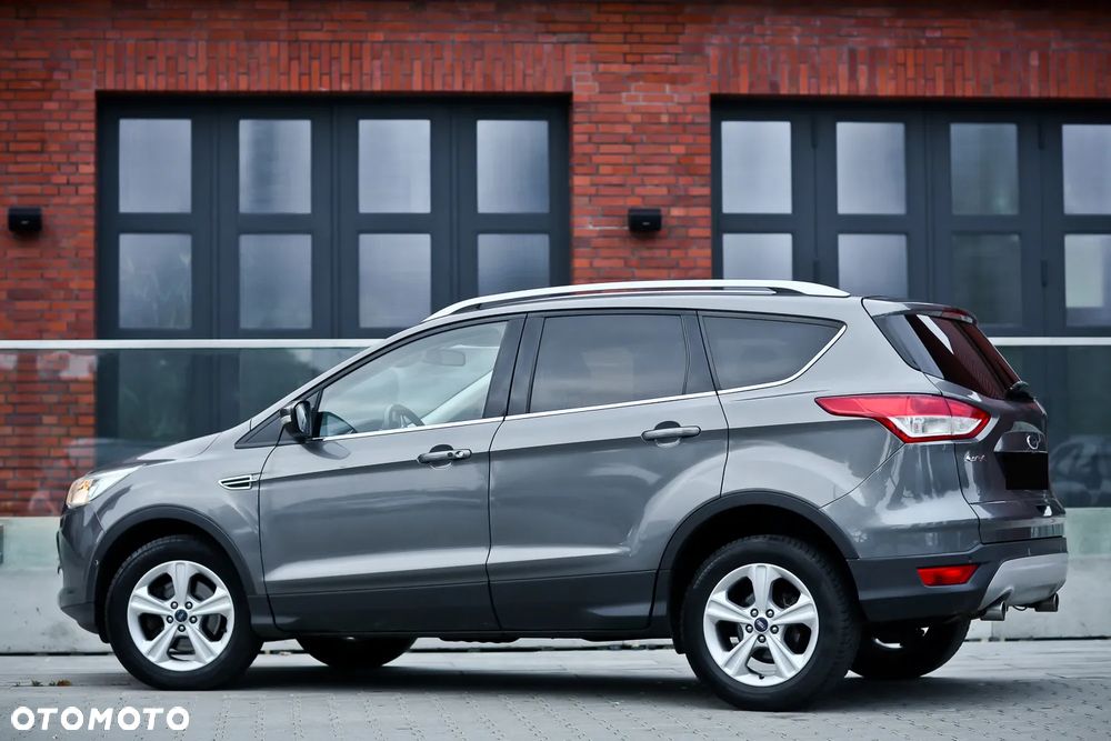Ford Kuga 2.0 TDCi 4x4 Titanium - 11