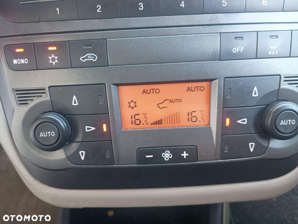 Fiat Grande Punto 1.3 Multijet 16V Dynamic - 13