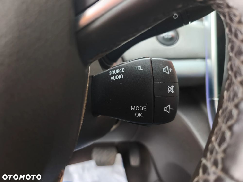 Renault Espace 1.6 dCi Energy Initiale Paris EDC - 18