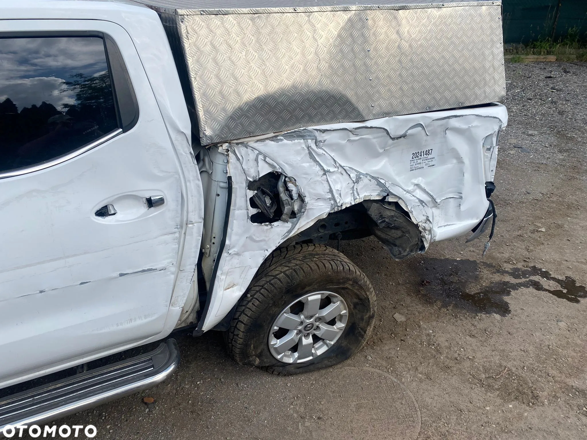 Renault Alaskan Double Cab 4x4 dCi 160 LIFE - 8