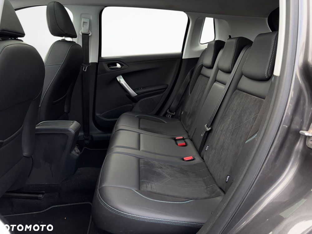 Peugeot 2008 1.2 Pure Tech Crossway S&S EAT6 - 20