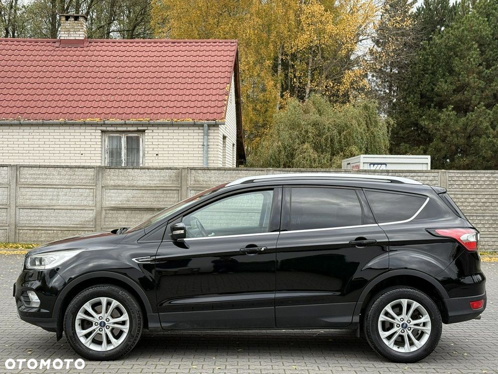 Ford Kuga 2.0 TDCi 2x4 Titanium - 30