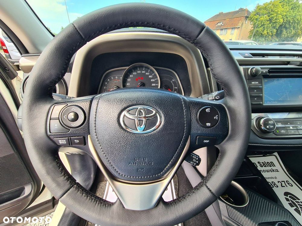 Toyota RAV4 2.0 D-4D 4x4 Comfort - 17