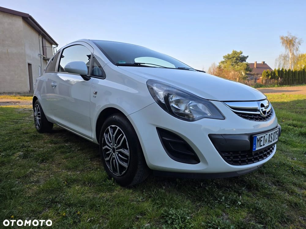 Opel Corsa 1.4 16V Edition - 2