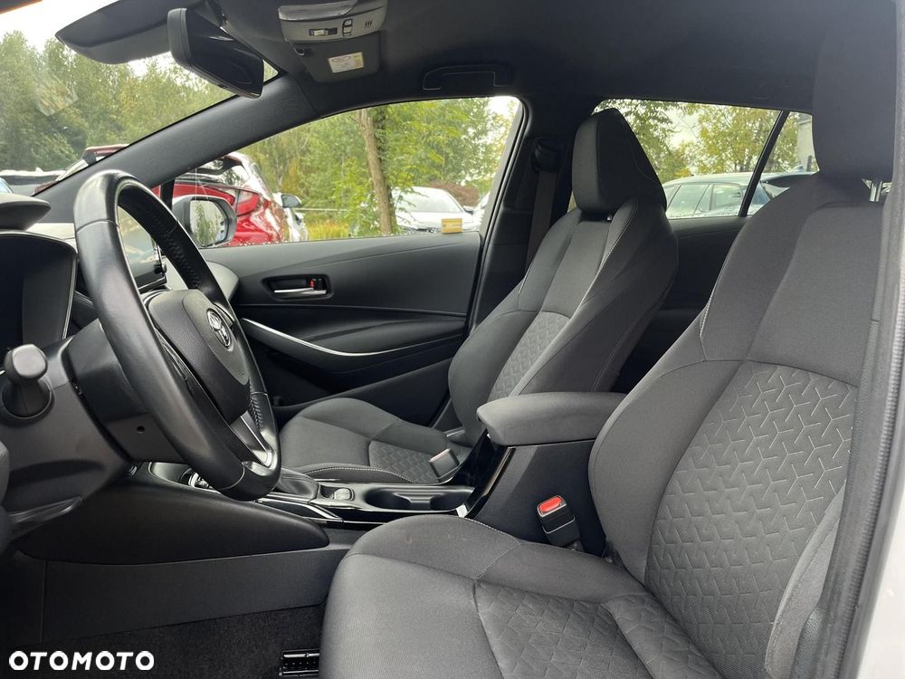 Toyota Corolla 1.8 Hybrid Comfort - 18