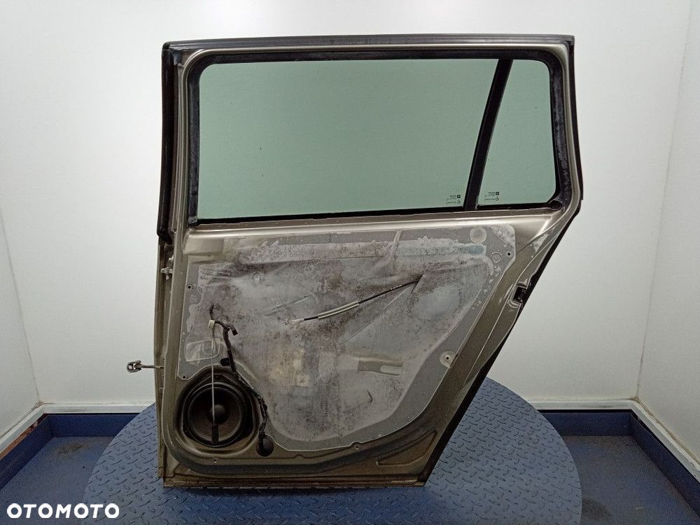 VECTRA C KOMBI DRZWI TYŁ PRAWE 2FU - 7