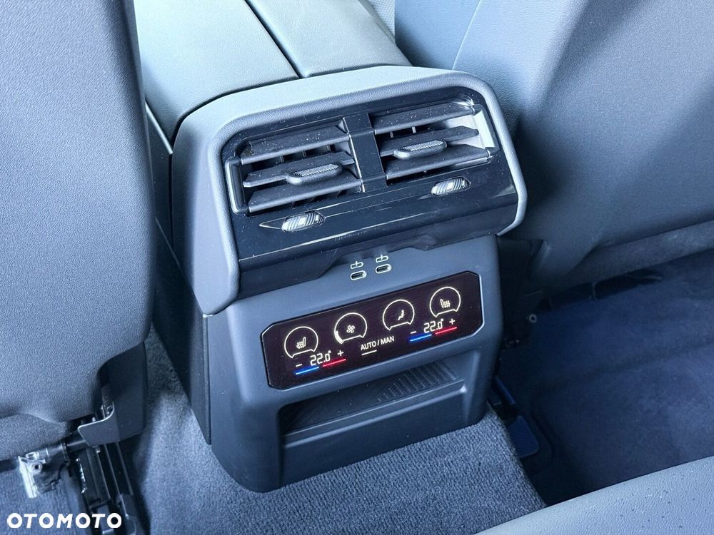 BMW Seria 5 - 32