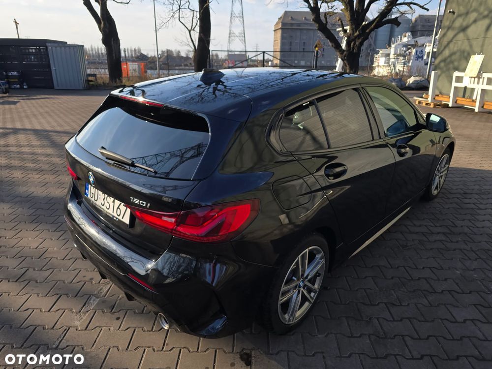 BMW Seria 1 120i M Sport - 5