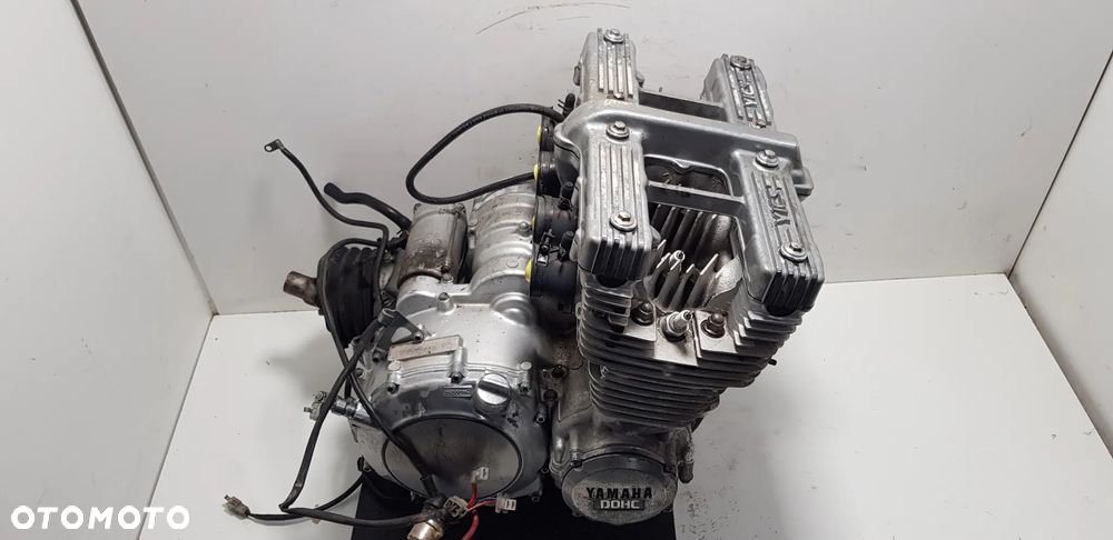 Yamaha XJ900 Diversion - Silnik - 6