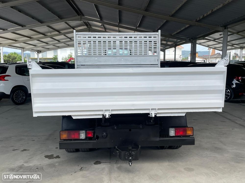 Toyota Dyna 3.0 D-4D c/Báscula - 4