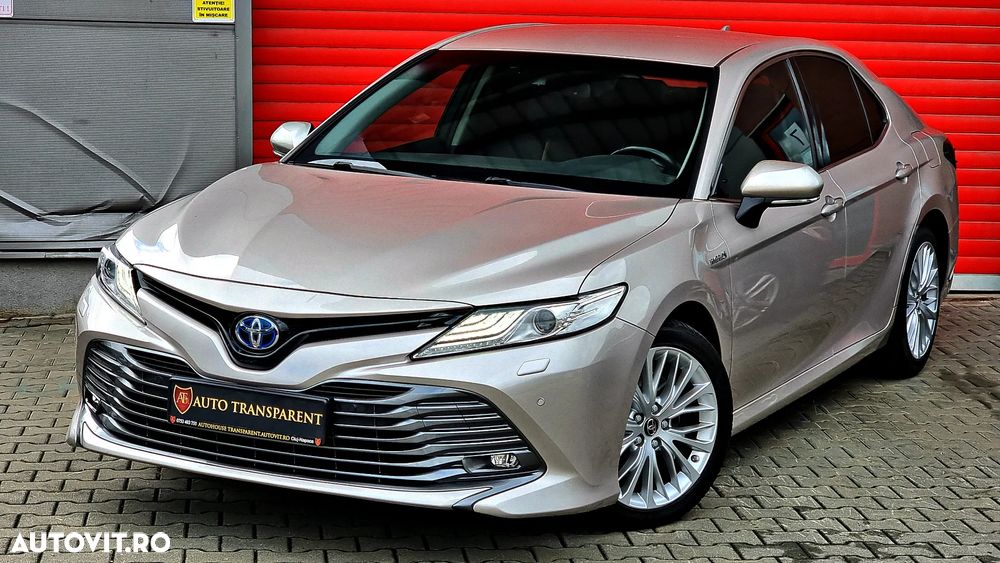 Toyota Camry 2.5 Hybrid Business - 4