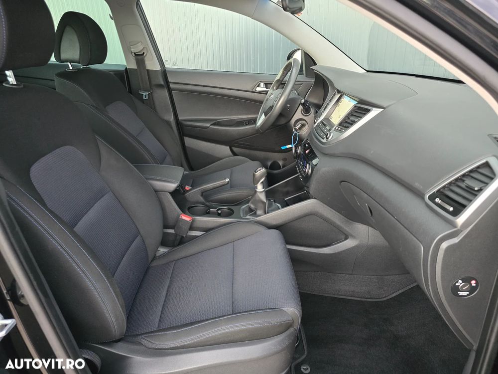 Hyundai Tucson blue 1.7 CRDi 2WD Advantage - 9