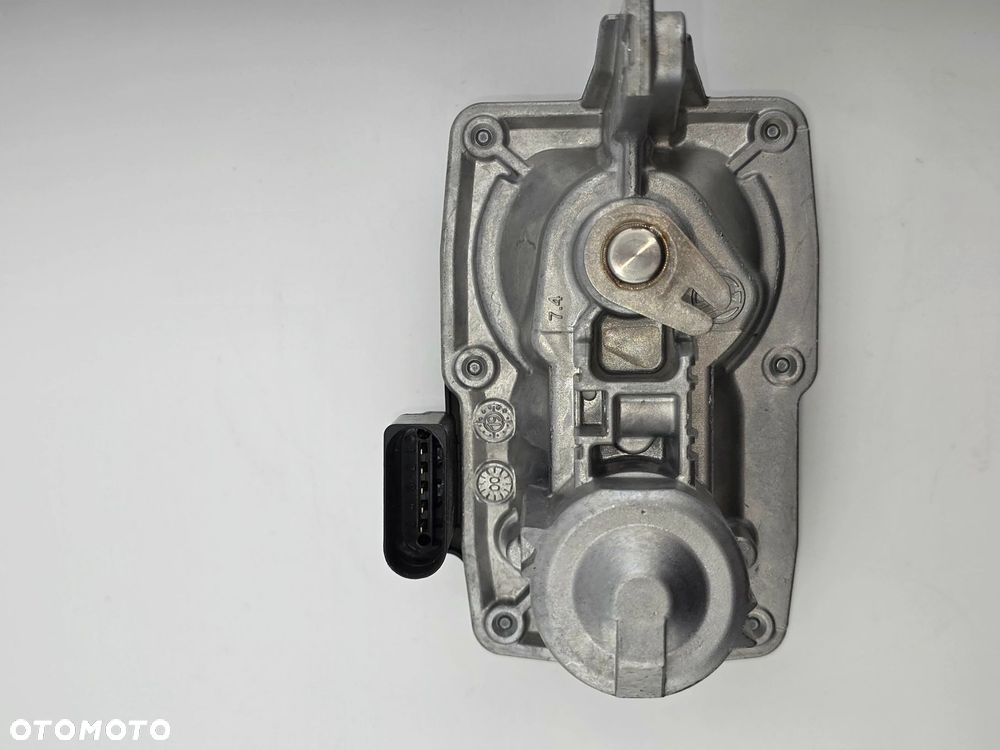 ORYGINALNA PRZEPUSTNICA WYDECHU VOLKSWAGEN GOLFVII AUDI A3 SKODA 5Q0253691K - 4