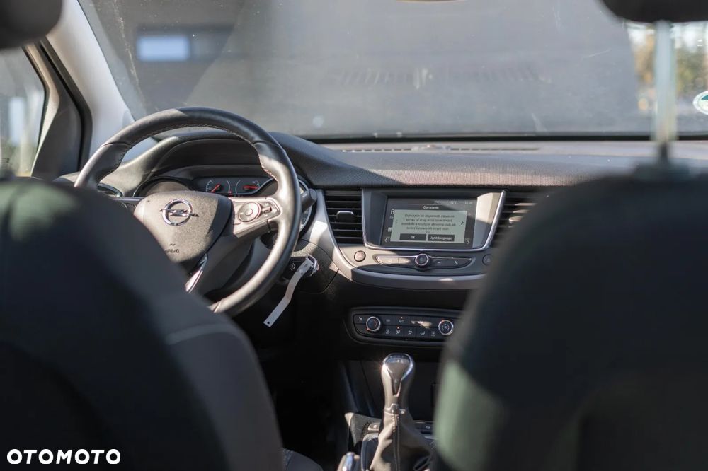 Opel Crossland X - 17