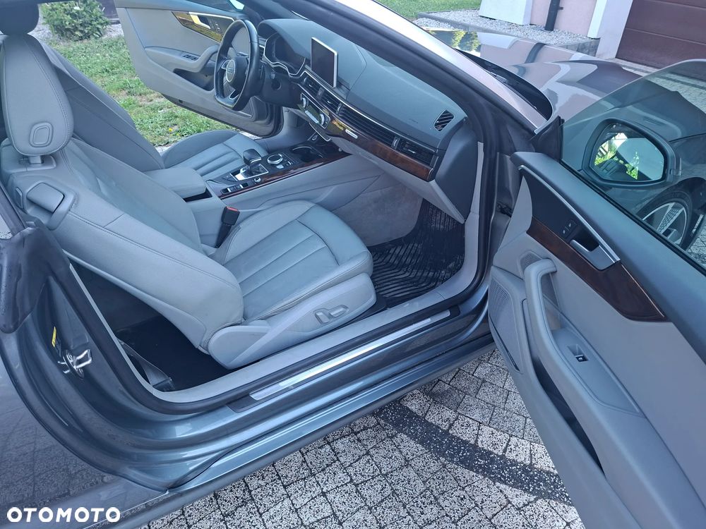 Audi A5 Cabrio - 14
