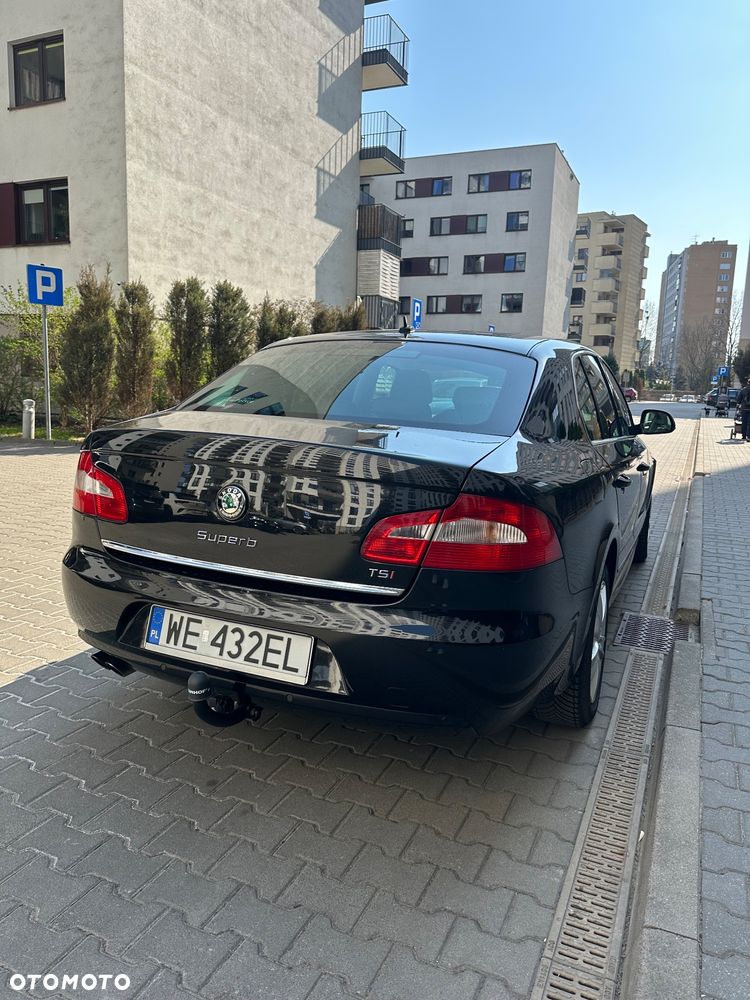 Skoda Superb 1.8 TSI Elegance DSG - 15