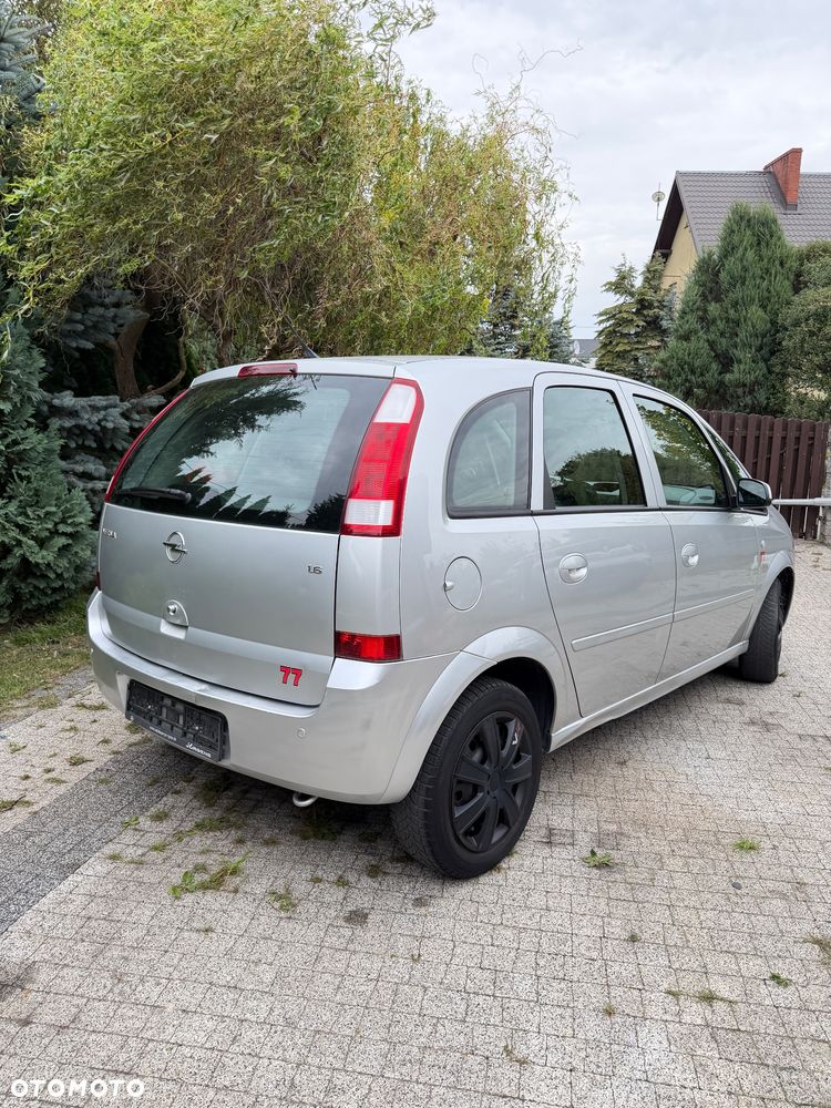 Opel Meriva - 18
