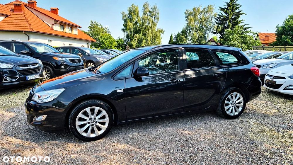 Opel Astra 1.4 Turbo - 28