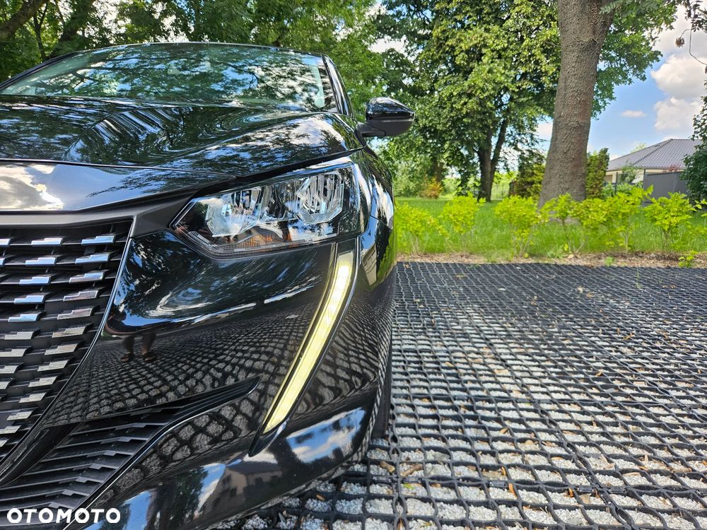 Peugeot 208 - 27