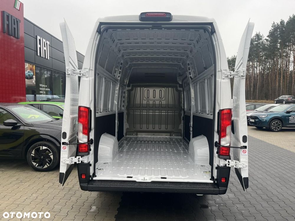 Opel Movano - 11
