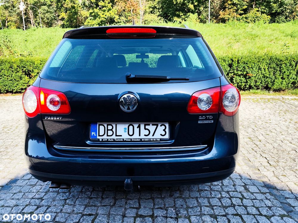 Volkswagen Passat - 21