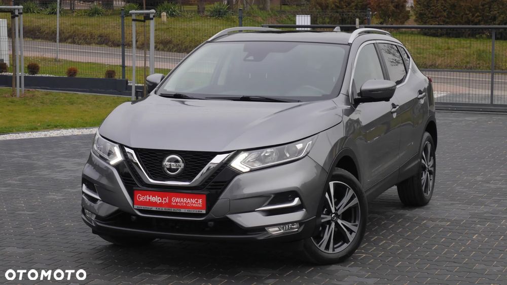 Nissan Qashqai 1.3 DIG-T AKARI - 1
