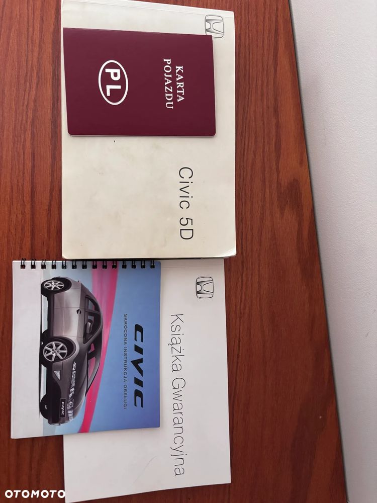 Honda Civic 1.8 Executive - 34