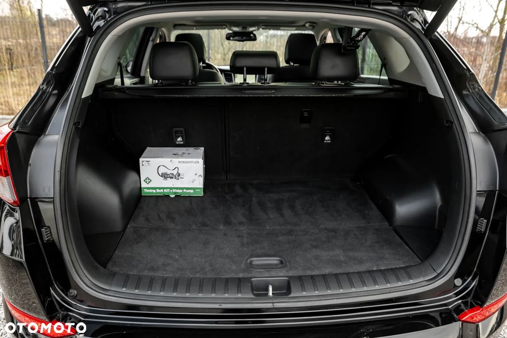 Hyundai Tucson 2.0 CRDI 4WD Automatik Premium - 21