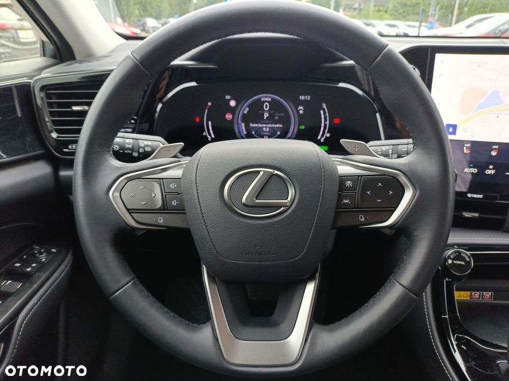 Lexus NX 350h Prestige AWD - 24
