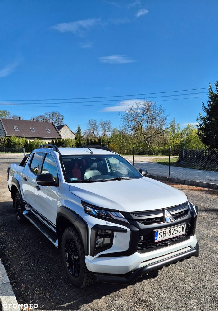 Mitsubishi L200 - 4