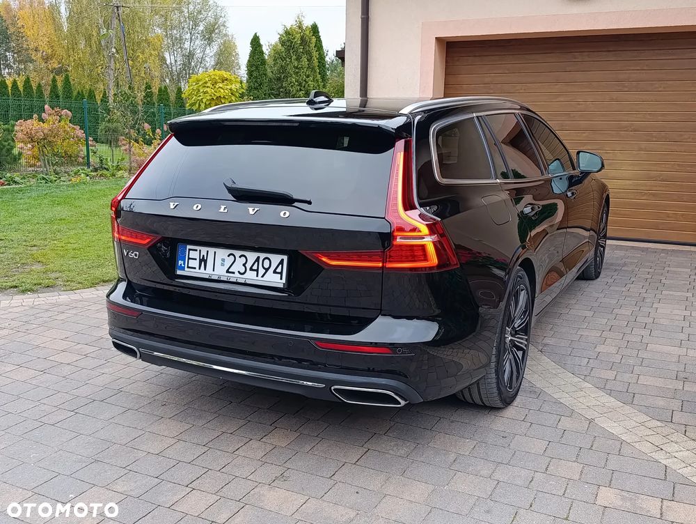 Volvo V60 T8 AWD Twin Engine Geartronic Inscription - 8