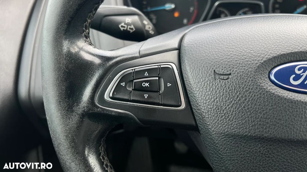 Ford Focus 1.0 EcoBoost Start-Stopp-System Business Edition - 16
