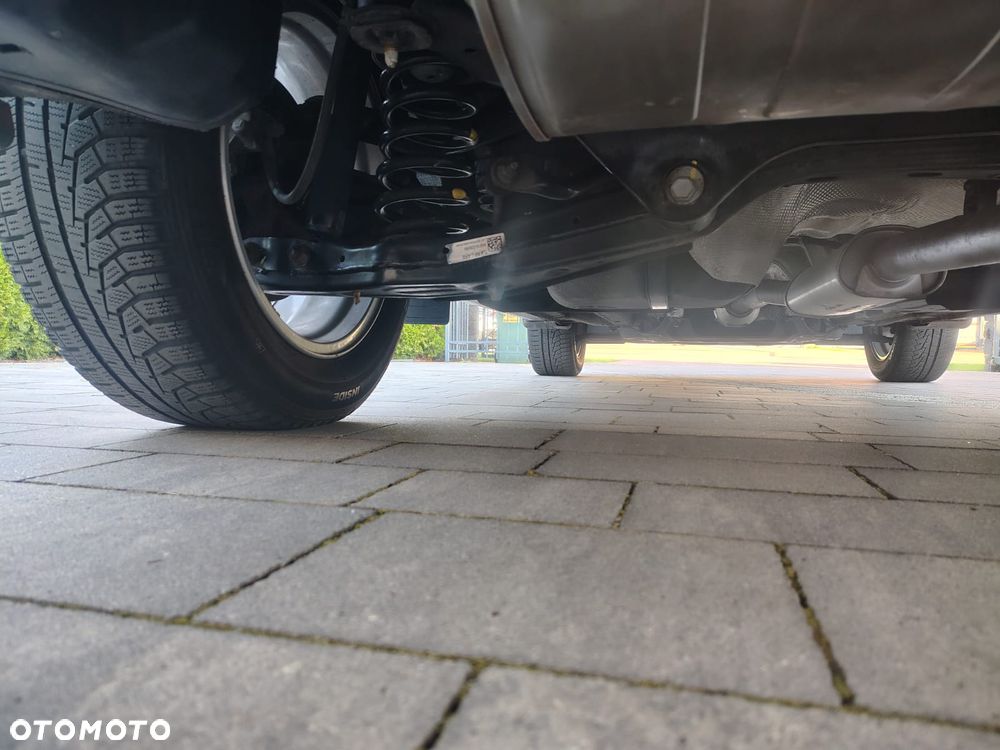 Hyundai Tucson 1.6 Turbo 2WD Navi - 27