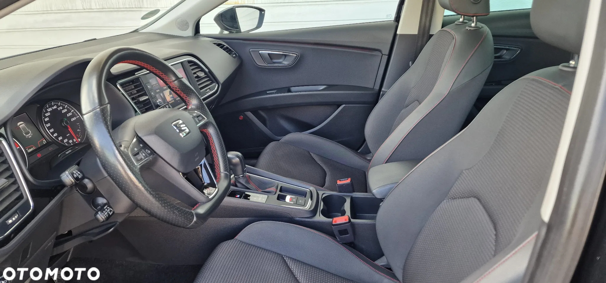 Seat Leon 1.5 eTSI ACT OPF DSG FR - 9