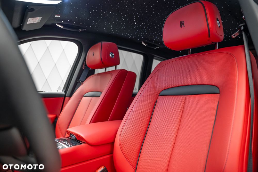 Rolls-Royce Cullinan - 17