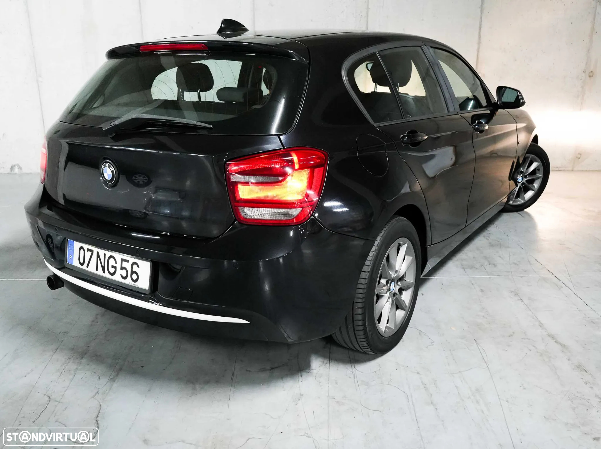 BMW 116 d EDynamics Line Urban - 7